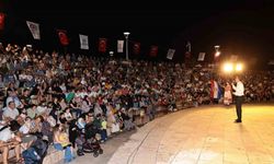 Denizli  Büyükşehirin halk dansları festivali kentin dört bir yanında devam ediyor