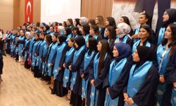 Develi Hüseyin Şahin MYO’da mezuniyet ve Şed Bağlama töreni düzenlendi