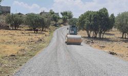 Diyarbakır’da kırsal mahallelerde yol yapım çalışmaları devam ediyor