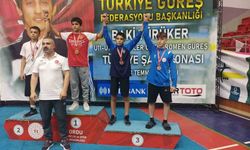 Emet’li genç güreşçi Türkiye 3’üncüsü oldu