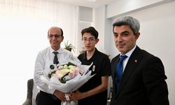 Geçit, Türkiye birincisi Arda Taşdemir’i ziyaret etti