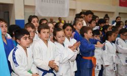 Genç judo ve taekwondocular sertifikalarını aldı