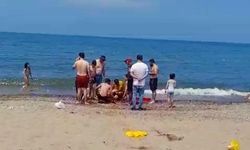 Giresun’da denize giren genç boğuldu, bir genci de vatandaşlar kurtardı