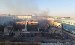 Hayrabolu OSB’deki yangında patlamaların yaşandığı kimya fabrikası çöktü