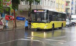 İstanbullular yağmura hazırlıksız yakalandı