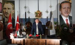 Kadir Canpolat: “Teröre diz çökmüş Dünya, Osmanlı’ya muhtaçtır”