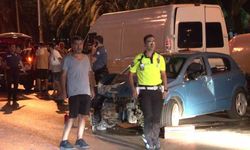 Kartal’da kontrolden çıkan otomobil park halindeki araçlara çarptı: 3 yaralı