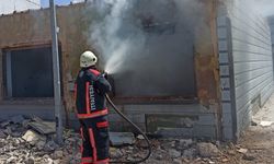 Malatya’da, metruk ev yangını