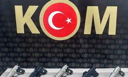 Mardin’de 5 adet tabanca ve uyuşturucu ele geçirildi
