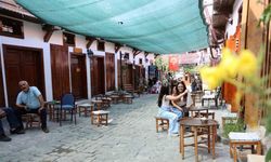 Türkiye’ye örnek oldu, bu sokak kadınların el emeğiyle canlandı