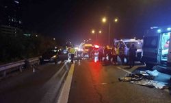 Ümraniye’de otomobile çarpan motosikletin sürücüsü hayatını kaybetti