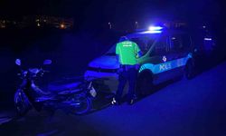 Uzunköprü’de "dur" ihtarına uymayan ehliyetsiz sürücü polis kovalamacası sonucu yakalandı