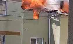 Yalova’da 2 katlı binanın çatı katında yangın