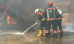 Sakaryalılar yangına müdahaleyi Büyükşehir itfaiyesinden öğreniyor