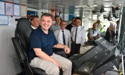Başkan Sarı, "MV URD" Gemisinde İncelemelerde Bulundu