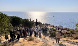 Arkeolog Prof. Dr. Ahmet Coşkun Özgünel'in cenazesi Çanakkale'de toprağa verildi