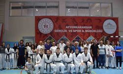 Afyonkarahisar’da taekwondo il seçmeleri yapıldı