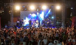 Aydın Büyükşehir Belediyesi’nden Kuşadası’nda yaz konseri