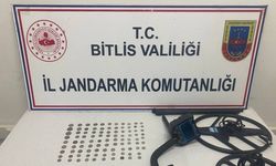 Bitlis’te 97 adet sikke ele geçirildi