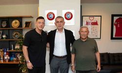 İrfan Gündüz ve Mesut Özil’den TFF Başkanı Hacıosmanoğlu’na ziyaret