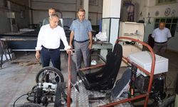 Öğrenciler elektrikli aracını kendi yapıyor