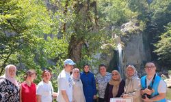 Özel birey ve anneleri doğa ile iç içe unutulmaz bir gün yaşadı