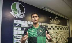 Sakaryaspor, defans oyuncusu Alper Uludağ’ı renklerine kattı