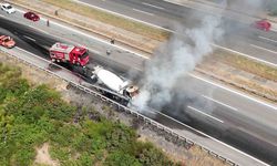 Seyir halindeki beton mikseri alevlere teslim oldu