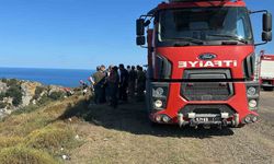 Sinop’ta yangına müdahale eden itfaiye personeli uçurumdan düştü