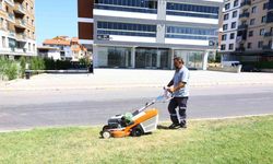 Uşak Belediyesinin bakım ve temizlik çalışmaları sürüyor