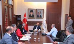 Vali Hüseyin Aksoy, Halk Günü Toplantısı’nda vatandaşları dinledi