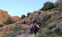 Ziyaretgahta düşerek yaralanan kadın hastaneye kaldırıldı