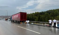 Anadolu Otoyolu'nda zincirleme kaza nedeniyle yol ulaşıma kapandı