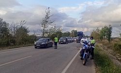 Kocaeli'de otomobille çarpışan motosikletin sürücüsü öldü