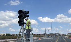 Sakarya Büyükşehir Belediye Başkanı Alemdar, yol yapım çalışmalarını inceledi