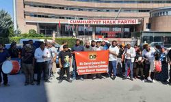 CHP Genel Merkezi önünde davullu, zurnalı eylem