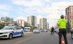 Diyarbakır’da polis ekipleri yeni eğitim döneminde sahada