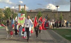 Sağlık çalışanları Erzurum’da İsrail’i protesto etti