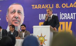 Başkan Alemdar, AK Parti Taraklı İlçe Kongresi’ne katıldı