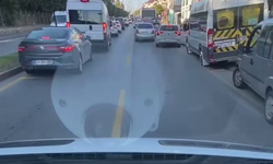 Fermuar sistemi ile ambulansa yol verdiler