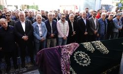 Aksaray'daki otobüs kazasında yaralandıktan sonra hayatını kaybeden Hafize Çimen, Edremit’te defnedildi