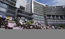 Ayşenur Halil'in öldürülmesi öğrencisi olduğu İstanbul Medipol Üniversitesi'nde protesto edildi