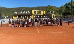 Kemer bölge okulları, tenis ile buluşacak