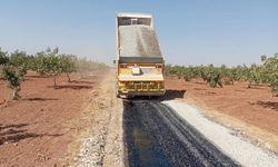 Kırsal mahallelerdeki yol sorunu Nizip Belediyesiyle çözüme kavuşuyor