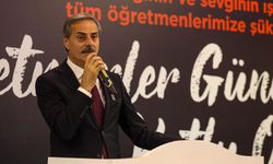 Yusuf Alemdar öğretmenlere: “Siz medeniyetimizi geleceğe taşıyan yol göstericilersiniz”