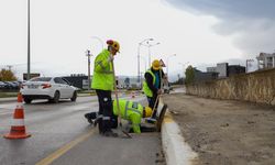 Büyükşehir kuvvetli yağışa karşı aksiyon aldı: SASKİ tek tek temizliyor