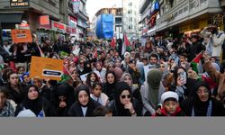 İstanbul'da Filistin İnisiyatifi'nden İsrail'i protesto yürüyüşü