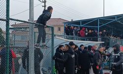 Sakarya'da amatör maç sonrası çıkan olaylarda bir futbolcu yaralandı