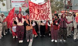 Tekirdağ'ın kurtuluşu dolayısıyla kortej düzenlendi