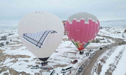 Kapadokya’da balonlar ‘barış’ için havalandı